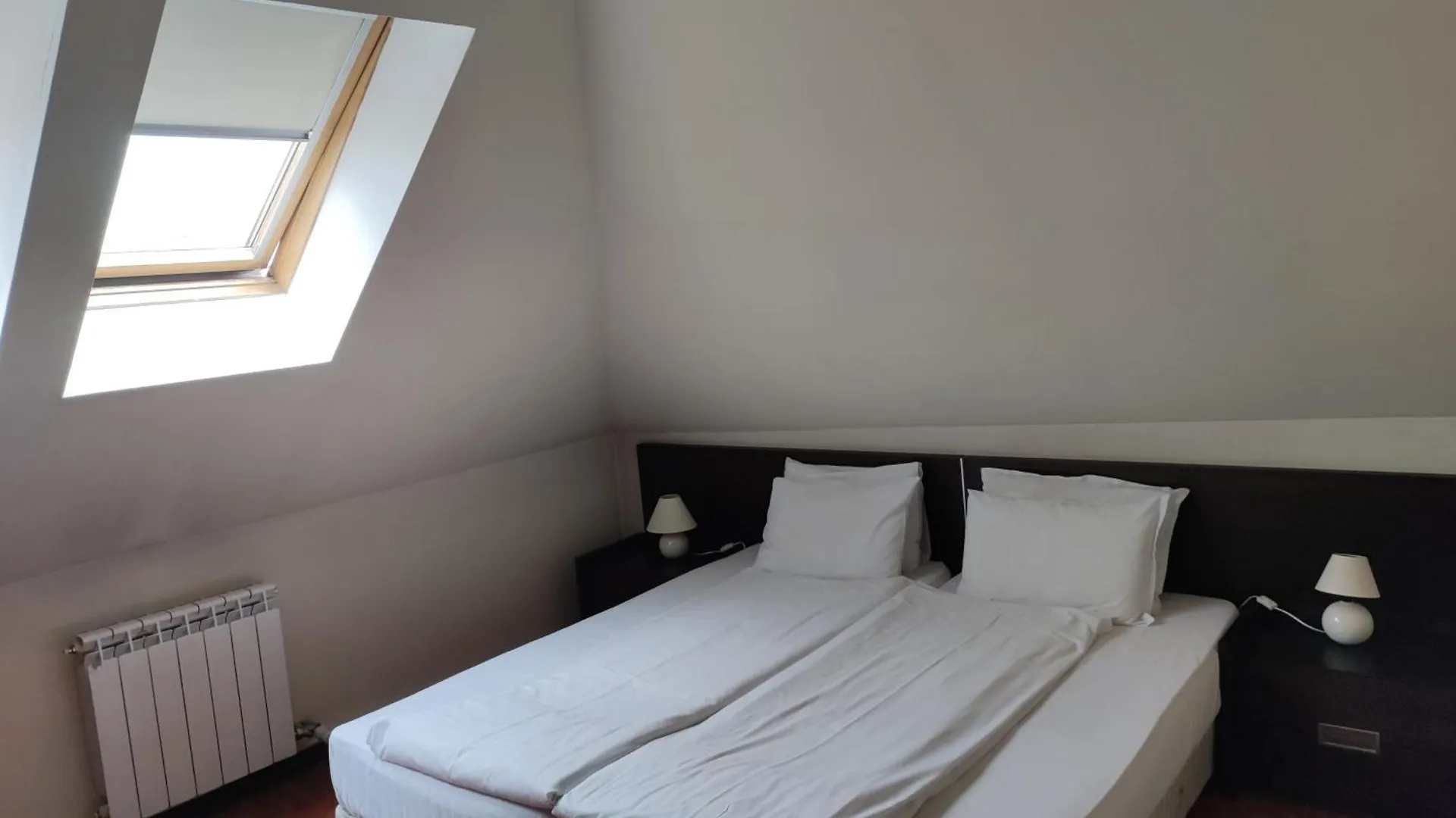 בנסקו Hotel Famil - Adults Only